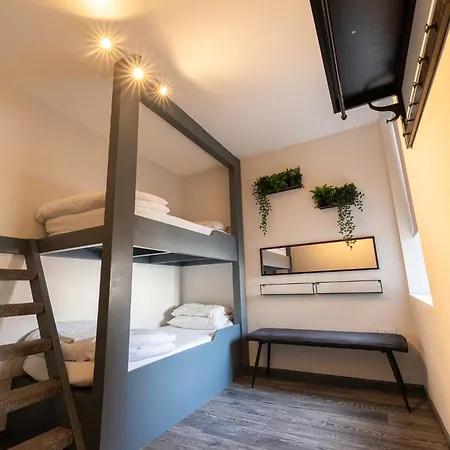 Charles Alexander Short Stay - Vibe Apartments Blackpool Exterior photo
