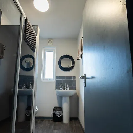 Charles Alexander Short Stay - Vibe Apartments Blackpool Exterior photo